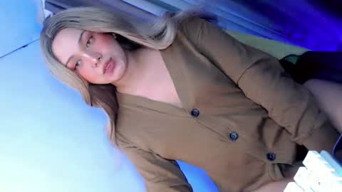 Snapshot of yourlovingpearl chatting on 22, 7, 2026 PEARL online show from 22, 7, 2026
