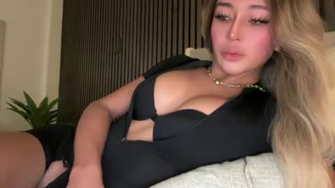 Pearl online show from 21, 4, 2026