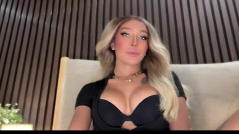 Pearl online show from 27, 4, 2026