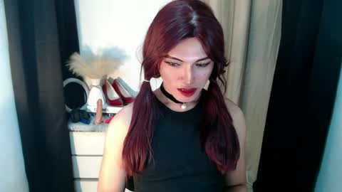 TIFFANY SUCKING QUEEN online show from 30, 6, 2026