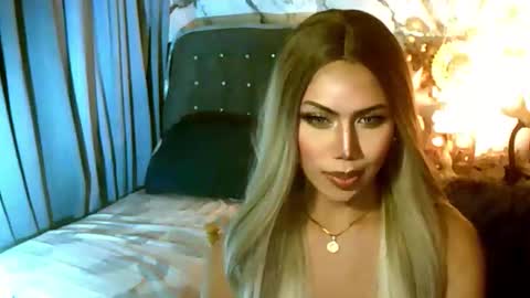 Chloe online show from 15, 3, 2026