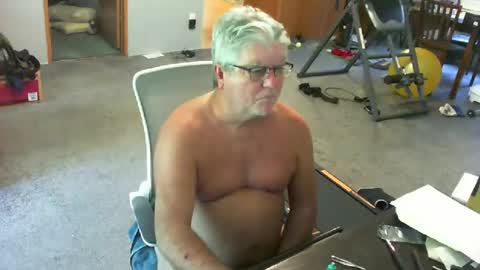 yourpoppi55 online show from 24, 6, 2026