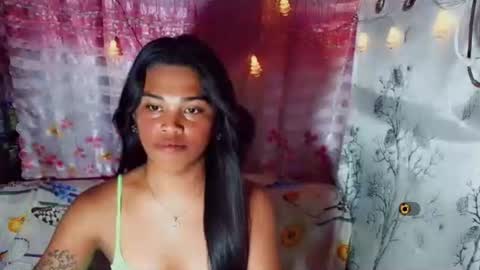 yourqueen_19 online show from 24, 5, 2026