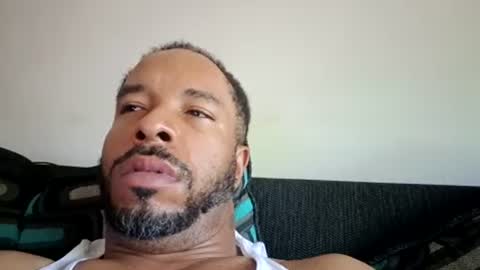 yoursexydaddy8181 online show from 27, 7, 2026