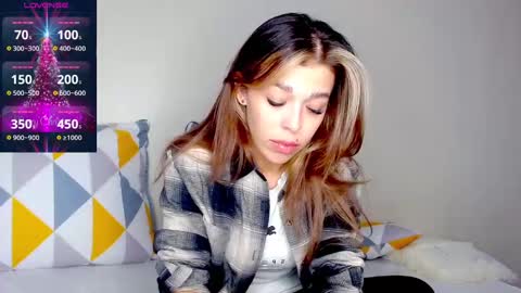 yoursoul_mila online show from 12, 1, 2025