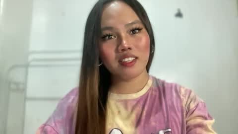 yourspecialgirl_rhea online show from 22, 4, 2026