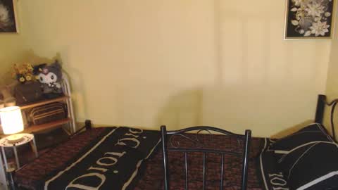 Snapshot of yoursweetangelxxx chatting on 9, 9, 2025 YourDreamgirl online show from 9, 9, 2025