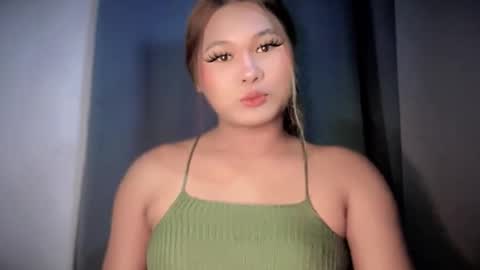 yoursweetgirl_zia online show from 28, 3, 2026