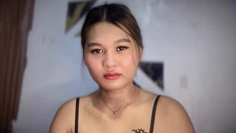 yoursweetgirl_zia online show from 7, 6, 2026