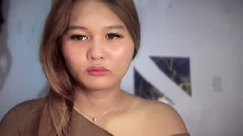 yoursweetgirl_zia online show from 12, 6, 2026