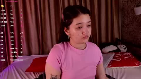 Snapshot of yoursweetsoul chatting on 18, 6, 2026 Bella online show from 18, 6, 2026