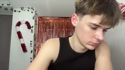 Snapshot of yoursweetyguy chatting on 12, 2, 2026 yoursweetyguy online show from 12, 2, 2026