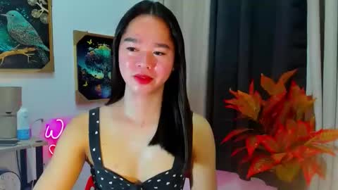 Snapshot of yourtinybunny chatting on 3, 12, 2025 yourtinybunny online show from 3, 12, 2025