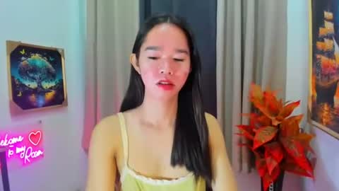 Snapshot of yourtinybunny chatting on 10, 3, 2026 yourtinybunny online show from 10, 3, 2026