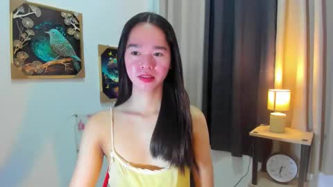 yourtinybunny online show from 25, 4, 2026