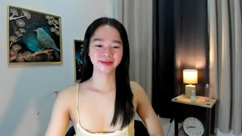 yourtinybunny online show from 22, 6, 2026