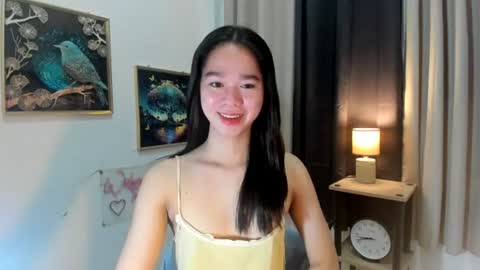 yourtinybunny online show from 24, 6, 2026
