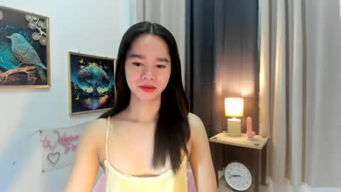 yourtinybunny online show from 25, 6, 2026