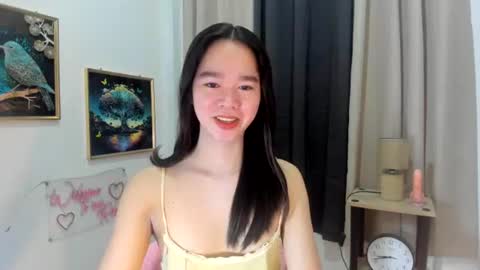 yourtinybunny online show from 28, 6, 2026