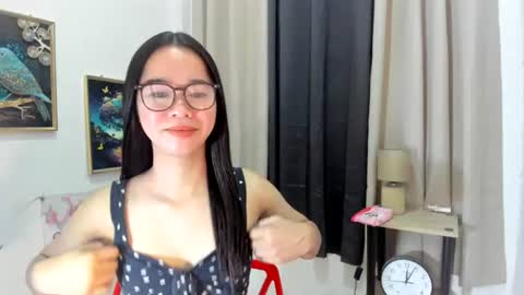 yourtinybunny online show from 14, 7, 2026