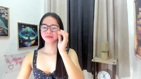yourtinybunny online show from 29, 7, 2026