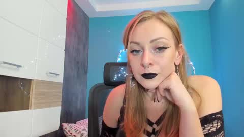 YourVenus00 -Follow my OF online show from 24, 1, 2025