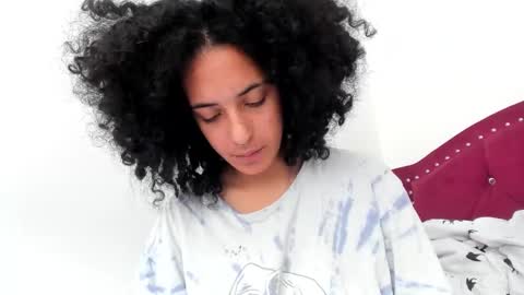 elizabeth  ju   online show from 26, 2, 2025