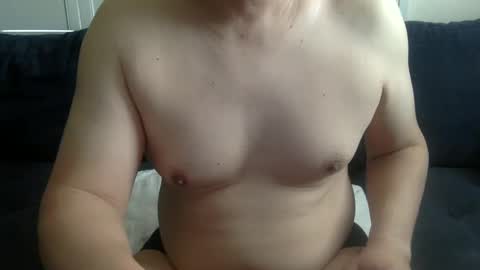 Snapshot of yque2 chatting on 18, 2, 2025 yque online show from 18, 2, 2025