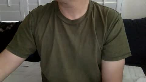 Snapshot of yque2 chatting on 19, 2, 2026 yque online show from 19, 2, 2026