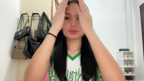 yrdrmgrl_jennie26 online show from 14, 2, 2026