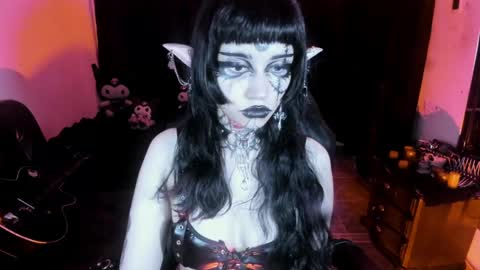 Yue Eclipsa online show from 29, 4, 2026