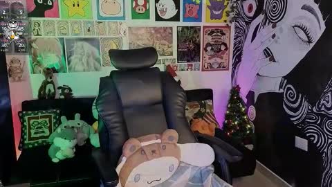 Snapshot of yuhwa chatting on 20, 12, 2025 rawr Anne Independent model online show from 20, 12, 2025