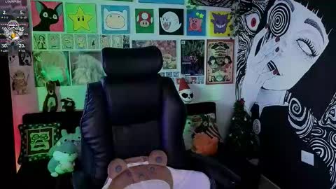 Snapshot of yuhwa chatting on 20, 12, 2025 rawr Anne Independent model online show from 20, 12, 2025