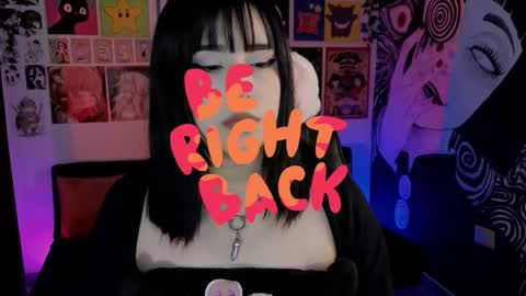 Snapshot of yuhwa chatting on 22, 12, 2025 rawr Anne Independent model online show from 22, 12, 2025