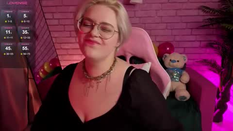 Yuki online show from 25, 11, 2025