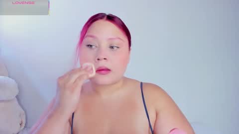 Yuliet online show from 8, 9, 2025