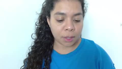 Snapshot of yulissa18 chatting on 9, 3, 2025 Yuli and SaraIndependent model online show from 9, 3, 2025