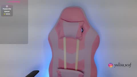 Snapshot of yulissa18 chatting on 5, 3, 2026 Yuli and SaraIndependent model online show from 5, 3, 2026