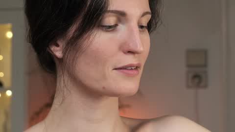 Snapshot of yulladao chatting on 14, 1, 2025 yulla dao online show from 14, 1, 2025