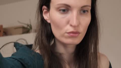 Snapshot of yulladao chatting on 20, 1, 2025 yulla dao online show from 20, 1, 2025