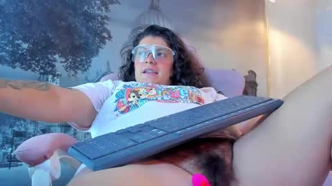 Snowflake online show from 26, 9, 2025