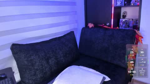 Snapshot of yume_aoki chatting on 8, 11, 2025 Yume online show from 8, 11, 2025