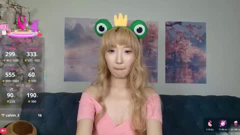 Snapshot of yume_ko chatting on 7, 11, 2025 yume_ko online show from 7, 11, 2025