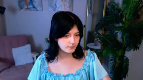 Yumi online show from 3, 3, 2026