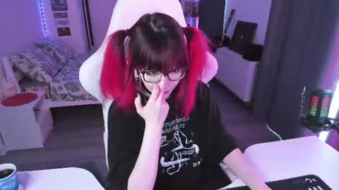Snapshot of yumi_youkai chatting on 19, 7, 2026 Yumi 3 online show from 19, 7, 2026