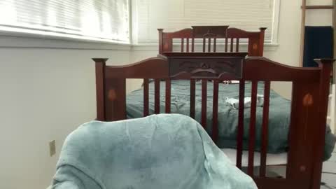 Snapshot of yumiandwolf chatting on 5, 11, 2025 yumiandwolf online show from 5, 11, 2025