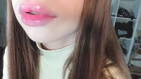 Snapshot of yumm__ chatting on 19, 1, 2025 Im away next stream September 10 at 1400 Moscow time online show from 19, 1, 2025