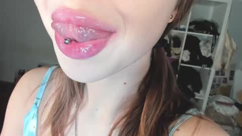 Snapshot of yumm__ chatting on 7, 2, 2025 Im away next stream September 10 at 1400 Moscow time online show from 7, 2, 2025