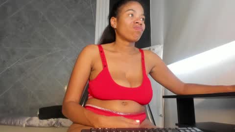 Yummyduo online show from 28, 1, 2025