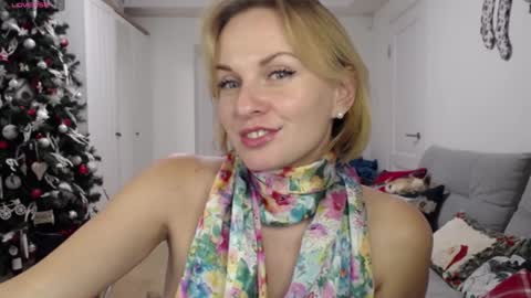 Snapshot of yummylilya chatting on 14, 12, 2024 Lillya online show from 14, 12, 2024